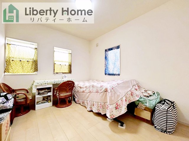 石岡市山崎　中古戸建の子供部屋