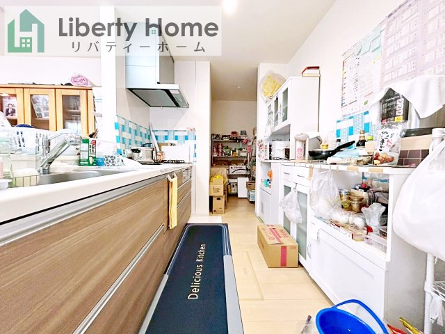 石岡市山崎　中古戸建のキッチン