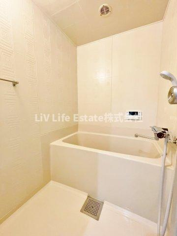 清水マンションの浴室