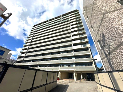 【外観】 | ファミール北大阪下新庄 | 阪急千里線「下新庄」駅まで徒歩4分の駅近！暮らしを支える生活利便施設が徒歩圏内に充実。