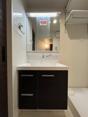 【洗面所】 | メゾンエレガンス | 新築の為、参考写真になります。