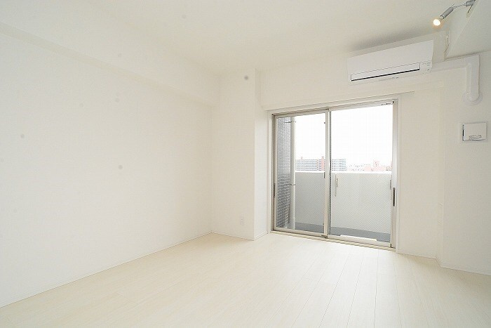 新品家具付きマンション亀戸16(KaGood東京)の居間・リビング