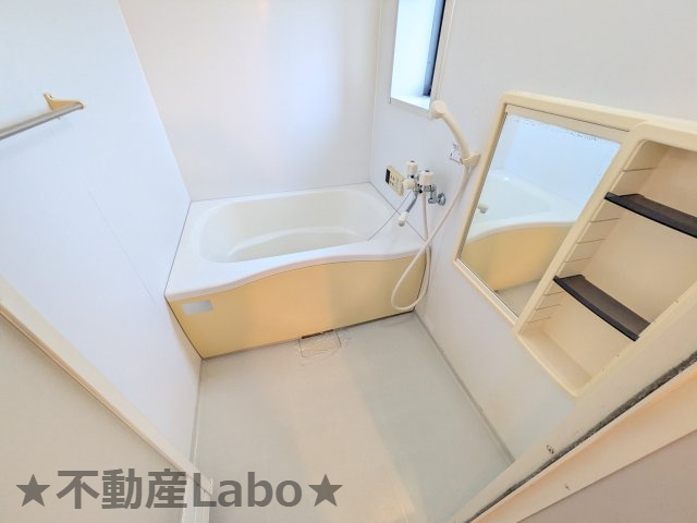 グリーンルーフの浴室