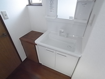  | 矢作町497貸家