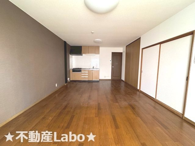 サザンアヴェニュー　106