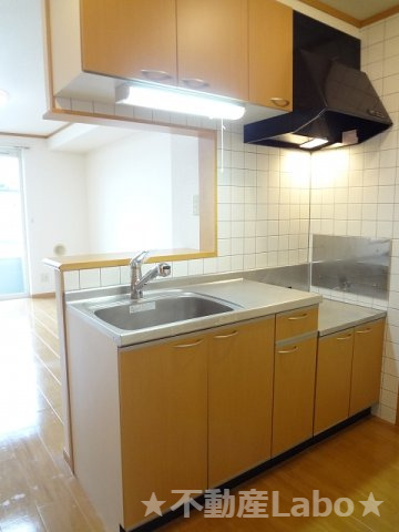 ルミナス藍住Aのキッチン