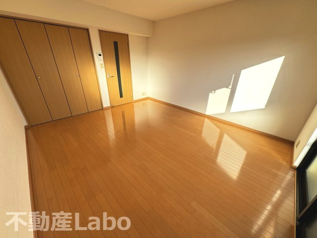 板野郡北島町鯛浜字大西の賃貸マンションの内装