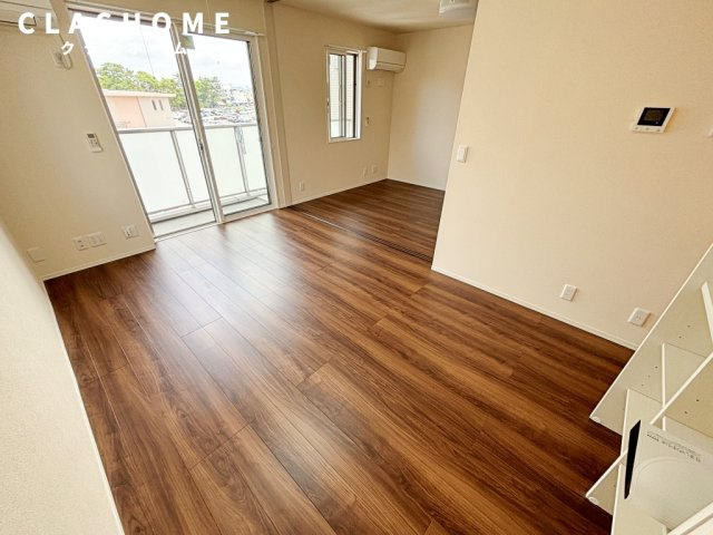 シティシャルム　　　刈谷市近郊の賃貸はクラスホームの居間・リビング