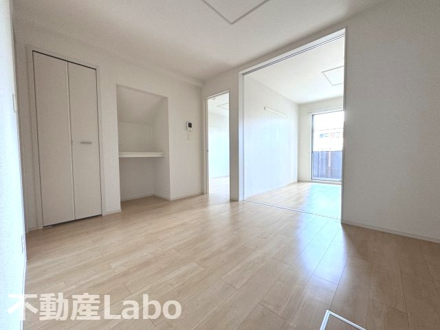 メゾンTAKEの居間・リビング