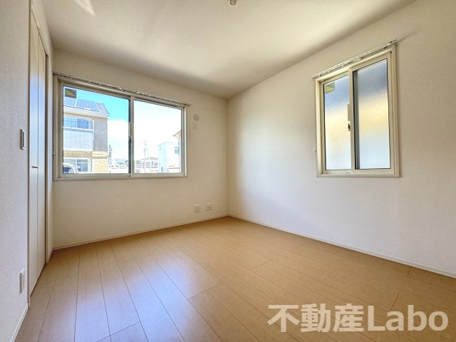 板野郡藍住町勝瑞字東勝地のアパートの洋室