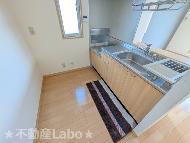 シャーメゾン上板 A棟のキッチン