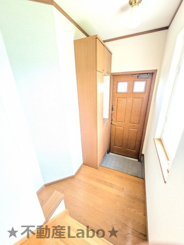 ジュネス99　Aの玄関