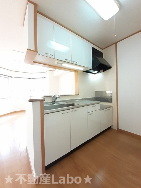 エテルノ Bのキッチン