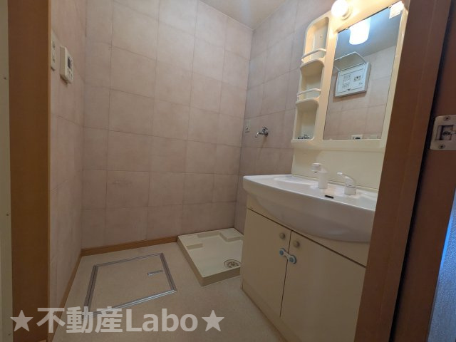 フォーユーサンライズ　の洗面所