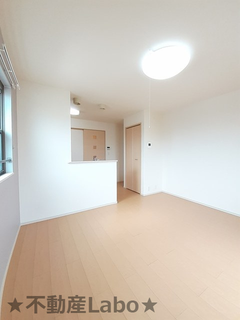 ヴィラグウルドイル　206の内装