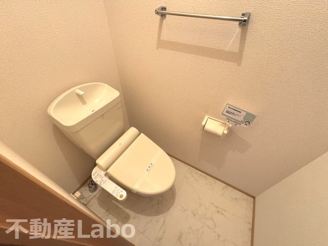 板野郡松茂町笹木野字八北開拓のアパートのトイレ