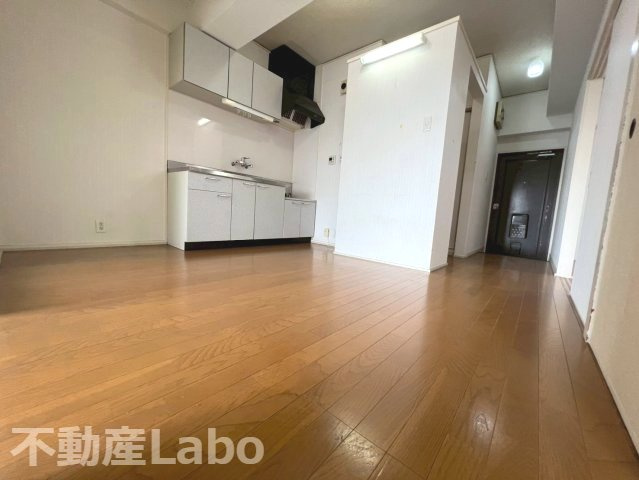 フクポンファミリーマンションの居間・リビング