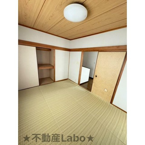 藍住町住吉字千鳥ヶ浜戸建の玄関