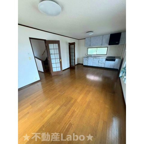 藍住町住吉字千鳥ヶ浜戸建の居間・リビング