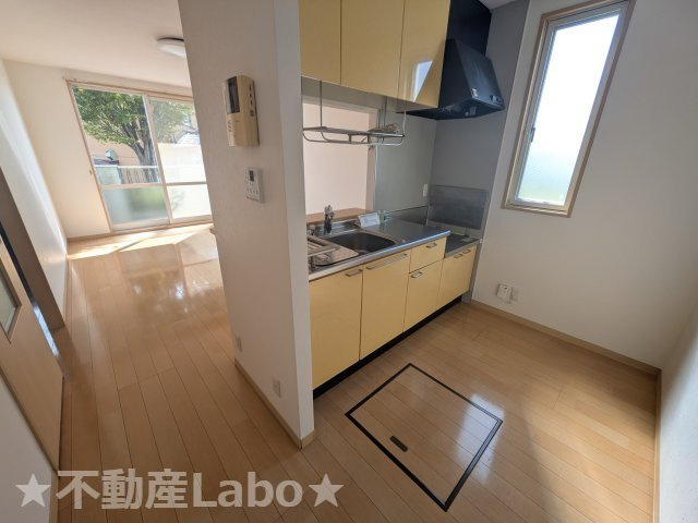 コーポファブレスBのキッチン