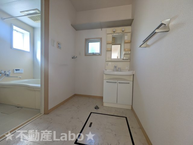 コーポファブレスBの洗面所