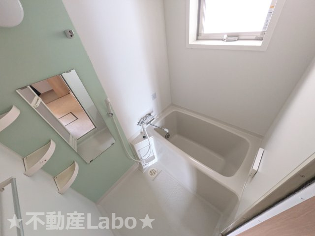 メゾンTANBAの浴室