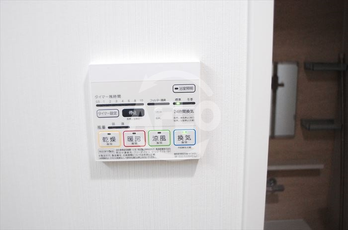 フェリーチェ難波の設備|フェリーチェ難波　浴室換気乾燥暖房機