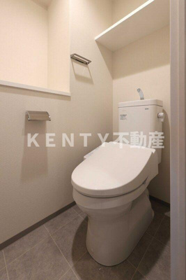 【トイレ】 | RELUXIA横濱鶴見Ⅲ | ゆったりとした空間のトイレです