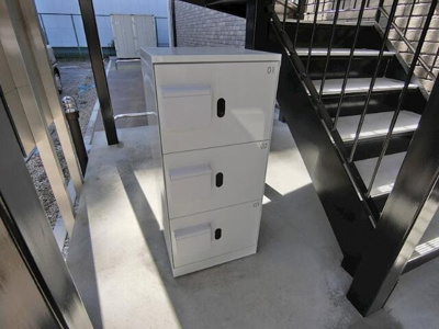 【エントランス】 | ハーミットクラブハウス横浜元町 | 宅配ボックス