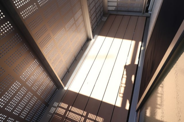 【バルコニー】