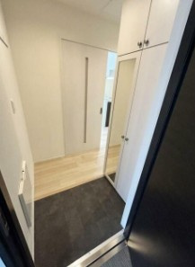 【玄関】 | ラシーネわかみや