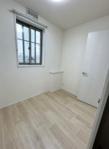 【寝室】 | ラシーネわかみや