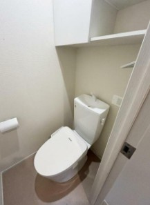 【トイレ】 | ラシーネわかみや | 温水洗浄便座。