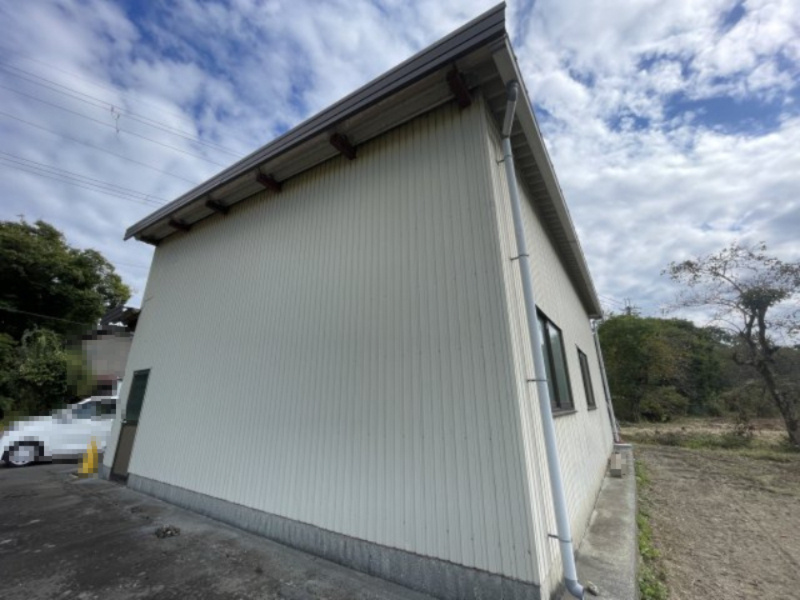 高島市安曇川町北船木中古倉庫の外観