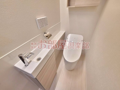 ディールームニシマチのトイレ|※同施工会社の別物件のお写真です