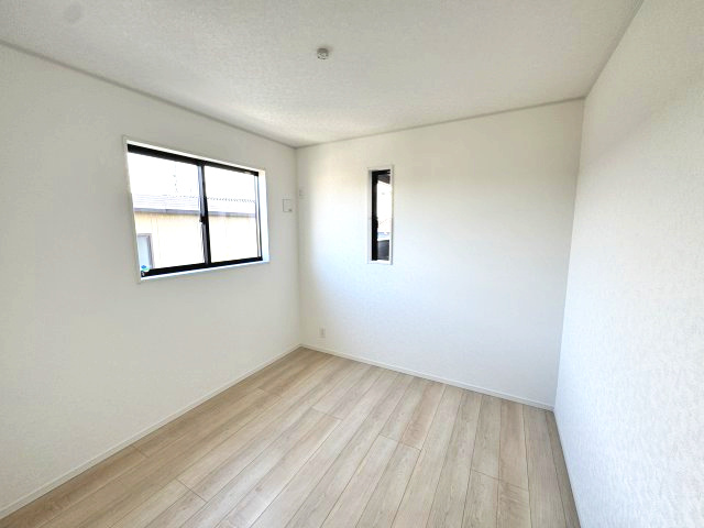 クレイドルガーデン前橋市関根町第3　１号棟の洋室|2階洋室2