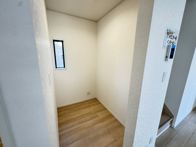 クレイドルガーデン前橋市関根町第3　１号棟の収納|１階フリースペースです。1.5帖あります。
在宅ワークルームなどにいかがでしょうか。