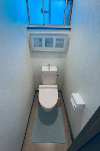 あきる野市伊奈　中古住宅のトイレ