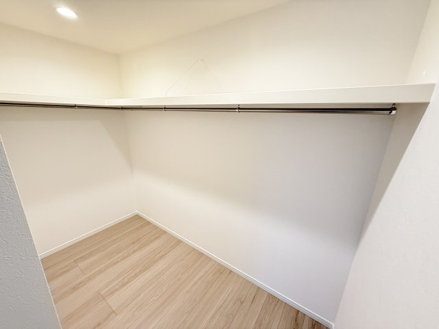 三木市自由が丘本町１丁目新築戸建の収納