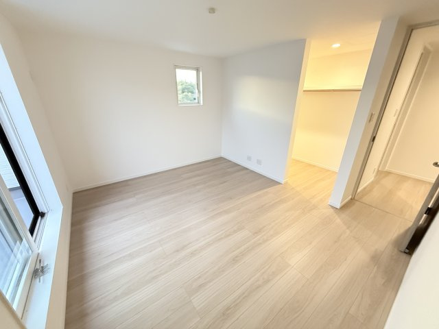 三木市自由が丘本町１丁目新築戸建の洋室