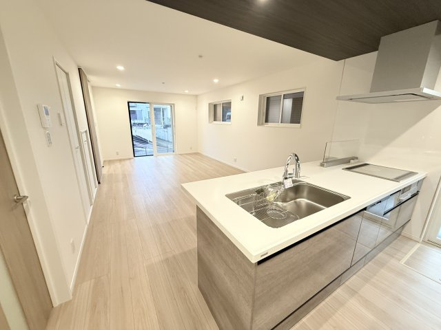 三木市自由が丘本町１丁目新築戸建のキッチン