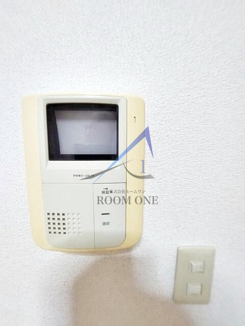 Ｅｔ．ａｌｏｒｓ　エ・アロールの設備|モニター付きインターホンです。