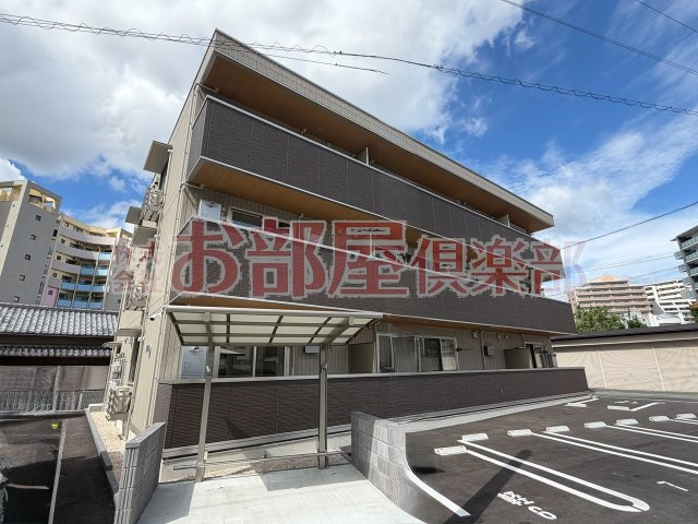 ディールームニシマチの外観|落ち着いた雰囲気の外観です