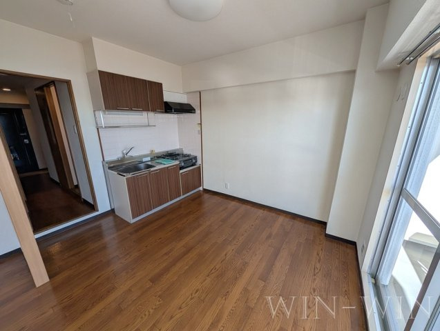 TENOHA TOYOHASHIの居間・リビング