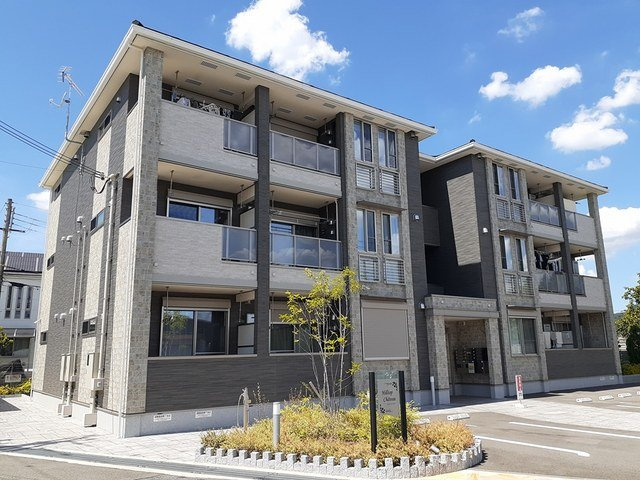 ヒルトップ　シャトー