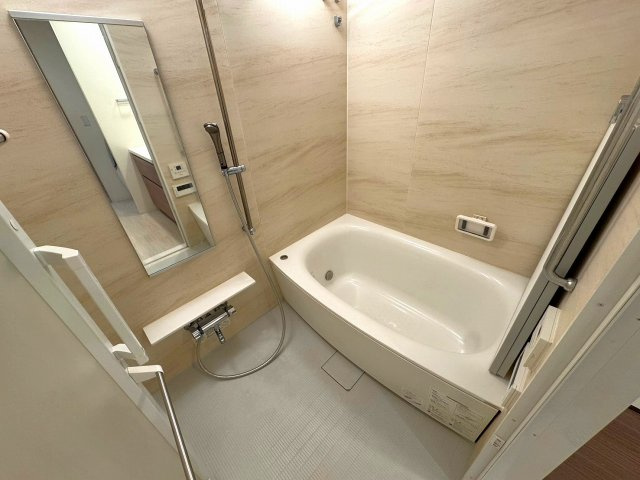 多摩市関戸１丁目の中古マンションの浴室