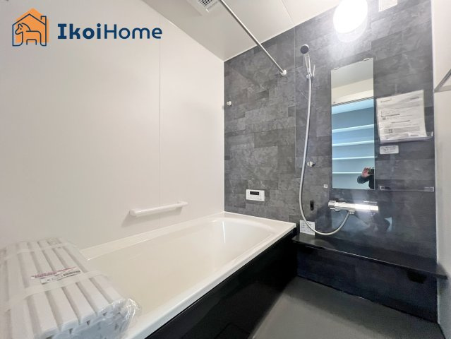 明石市朝霧南町3丁目第2　全3棟　2号棟　新築戸建の浴室|【ホームページに現地動画掲載中】●年中無休：当日予約可●1坪タイプの広々したユニットバスです。