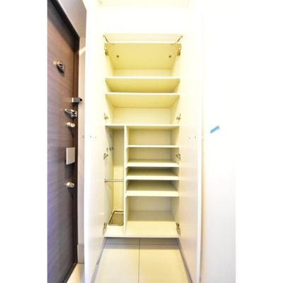 【玄関】 | メインステージ川崎Ⅷヴィアート