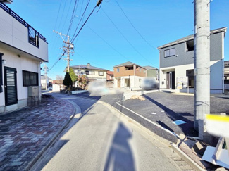 【前面道路含む現地写真】