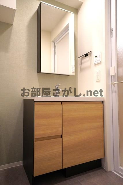 Ｊ．ＧＲＡＮ Ｃｏｕｒｔ 品川西大井ＥＡＳＴ #品川区 #人気  ＃西大井 #ペットOK #南向 #の洗面所